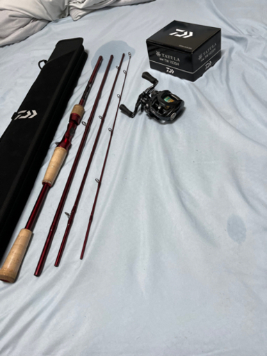 ダイワ　バス・シーバス釣りセット　ルアー、小物、小物入れ付き