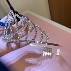 ウェディング　ティアラの画像