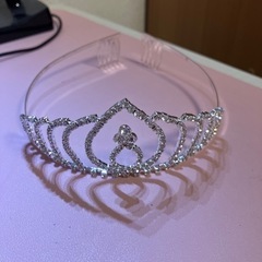 ウェディング　ティアラの画像