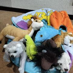 希少動物　ぬいぐるみ　7体＋地球儀型収納バッグ
