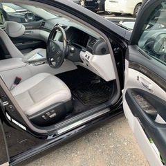 ブラックの方もOKな車屋　レクサス　LS600hL 最上級グレードUZ  平成23年式　車検8年8月　中期型　走行20万キロの画像