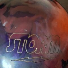 ボウリングボール15ポンド　ストーム