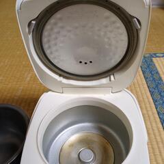 引き渡し決定しました　炊飯器　象印　NS-LD05G 3合炊きの画像