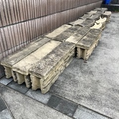 奥だけタイプの花壇用レンガの画像