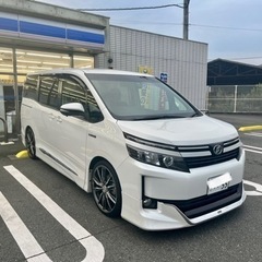 トヨタヴォクシーハイブリッド　平成26 福岡　