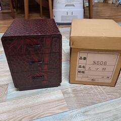 【売約済】お値下げ中！未使用 レトロ 鎌倉彫 小引出し 三ツ引 竹柄