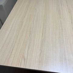 カフェテーブル