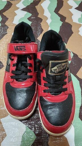 VANS スニーカー 赤黒サイズ26.5cm