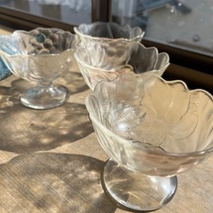 【新品】ガラス　器　フルーツ　4セットの画像