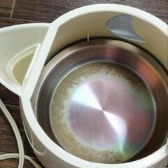 電気ポットの画像