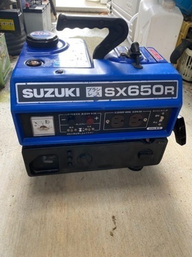 スズキ　発電機