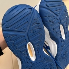ASICS アシックス バッシュ 21.0cmの画像