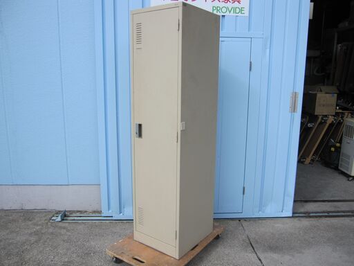 現状渡し特価！　1人用ロッカー　カギ無し
