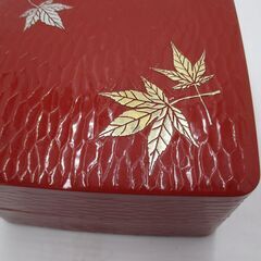 【 重箱　2段 】 赤 朱色 漆器　紅葉 昭和レトロ 縦11.5cm 横19cm 奥行19.5cm PayPay支払いOK！の画像