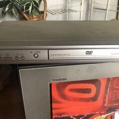 もらってください　地デジチューナー付き「ブラウン管テレビ」とDVDプレーヤー　動作確認済み　写りますの画像