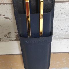 GIVENCHY　ボールペン・シャーペンセット
