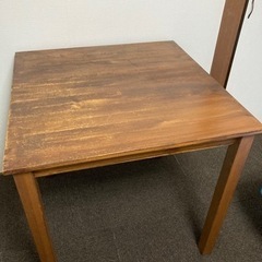 テーブルの画像
