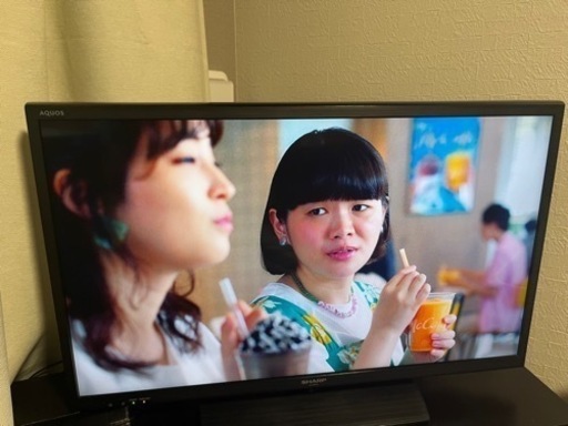 値下げ中！【美品】32インチ　AQUOS SHARP液晶テレビ