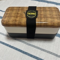 お弁当箱　箸無し