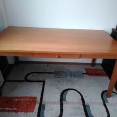 天然木（チェリー）テーブルとイス４脚