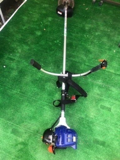 エンジン草刈り機　EGT220