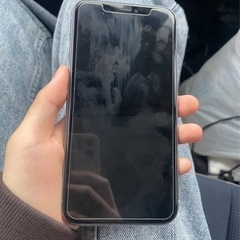 iPhone11 64ギガ カメラ割れあり