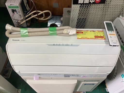 K04560　パナソニック　2019年製　中古エアコン　主に10畳用　冷房能力　2.8KW ／ 暖房能力　3.6KW