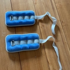 足に巻くダンベル