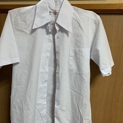 中学制服のワイシャツ