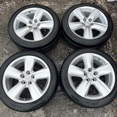 レクサス純正タイヤ　245/45/R19