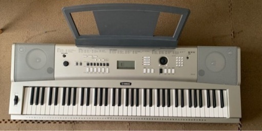 電子キーボード　76鍵