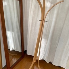 ハンガーラック
