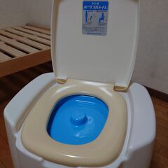 ポータブルトイレの画像