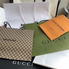 ブランド 紙袋 まとめ ルイヴィトン GUCCI BALENCIAGA