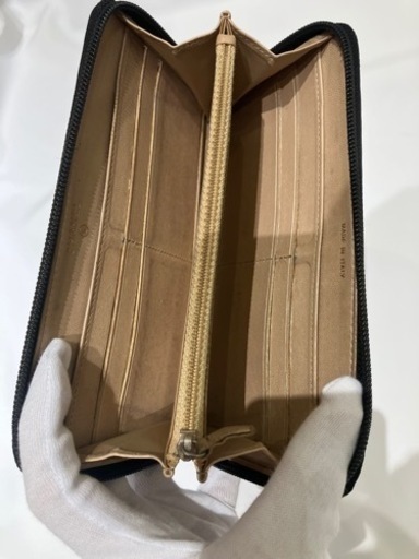 ⭐︎鑑定済み⭐︎ CHANEL 財布 カメリア ジップウォレット 黒