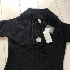 【新品未使用❣️タグ付き‼️】値下げ⤵️断捨離中‼️半袖Ｖネックセーター💓Ｍサイズの画像