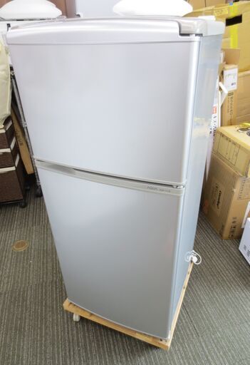 決まりました■アクア　2ドア冷蔵庫　109Ｌ　シルバー　AQR-111B　№F32