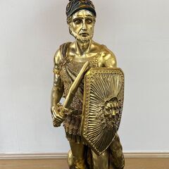 戦士のガラステーブル①　高級インテリア　ガラス天板付き　インテリアテーブル　ミニテーブル　