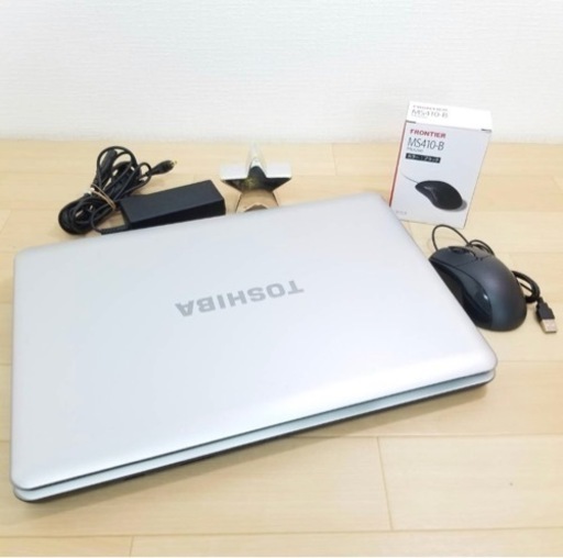 超大容量  美品　東芝　HDD 1000GB＋新品メモ4GB+ 新品マウス
