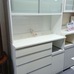 高橋木工所｜ファリーナ｜スライド扉キッチンボード｜食器棚