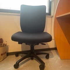オフィスチェア