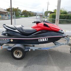 淡水使用　カワサキ　ウルトラ　300X　船検、令和11年5月まで　トレーラー車検、令和6年8月まで　セットで　112アワーの画像