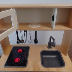 IKEAおままごとキッチンDUKTIG　おまけ付の画像