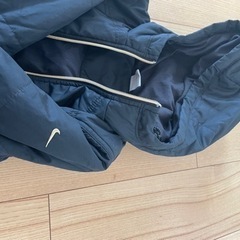 ウインドブレーカーNIKEの画像