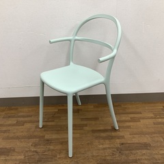 ダイニングチェア　Kartell GENERIC