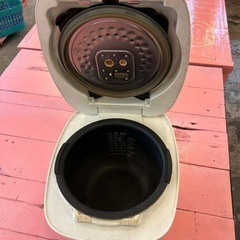 【1升炊き‼️炊飯器】タイガー 可変圧力IH炊飯ジャー の画像