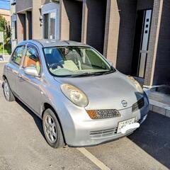 日産マーチ　シルバー　87,000km