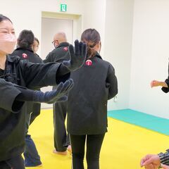 いざという時に逃げることができる護身術入門クラス