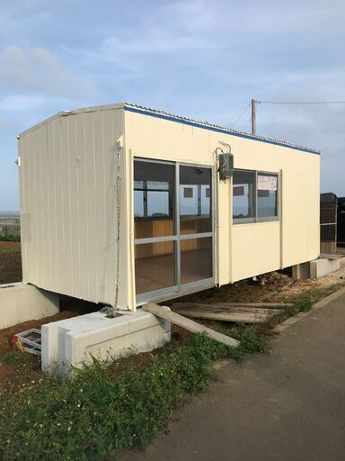 プレハブ５坪タイプ　55万円　運搬・設置込み金額