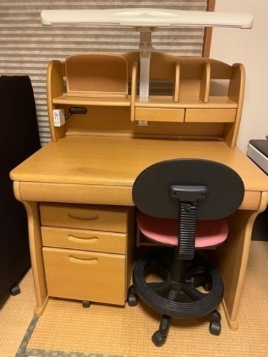 【学習机】【値段交渉受付】イス付き！キャビネット付き！
